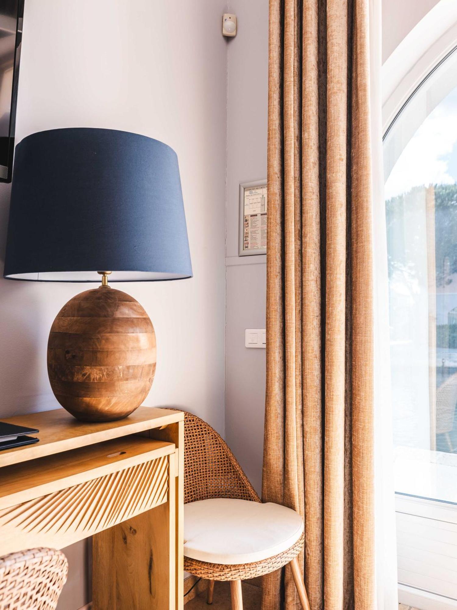 Le Suffren Hotel Grimaud Dış mekan fotoğraf