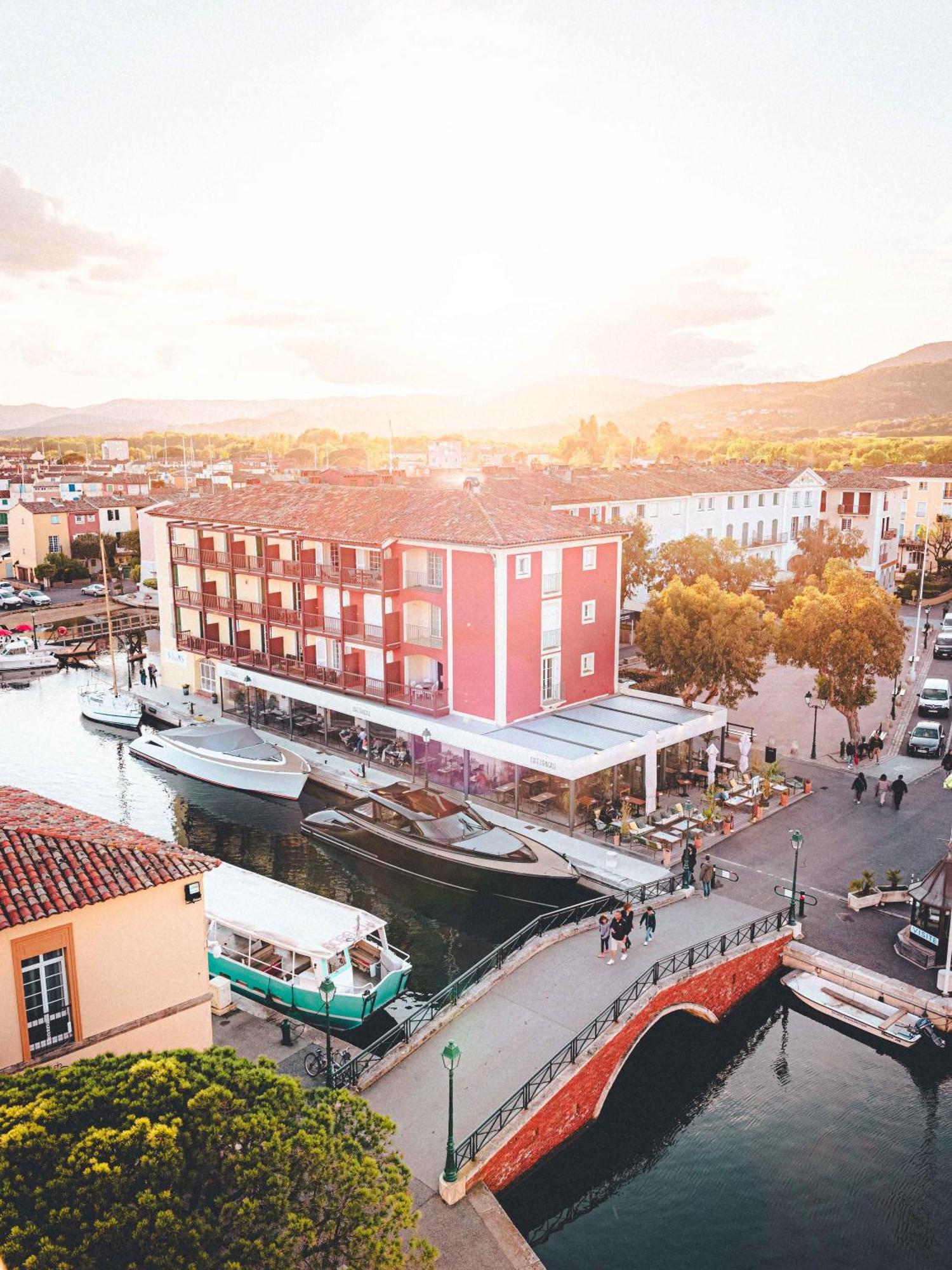 Le Suffren Hotel Grimaud Dış mekan fotoğraf