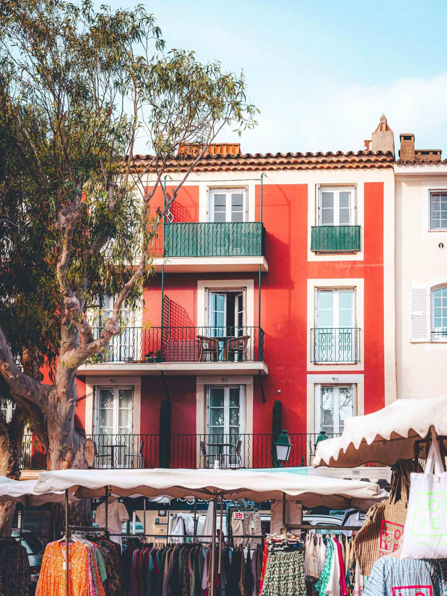 Le Suffren Hotel Grimaud Dış mekan fotoğraf