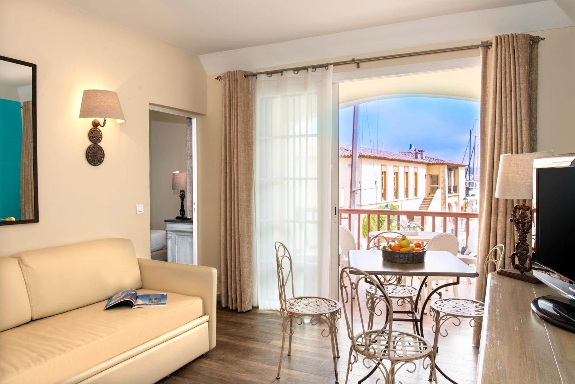 Le Suffren Hotel Grimaud Dış mekan fotoğraf