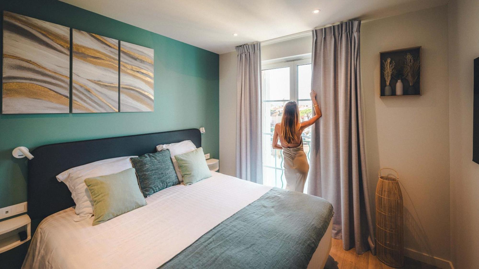 Le Suffren Hotel Grimaud Dış mekan fotoğraf